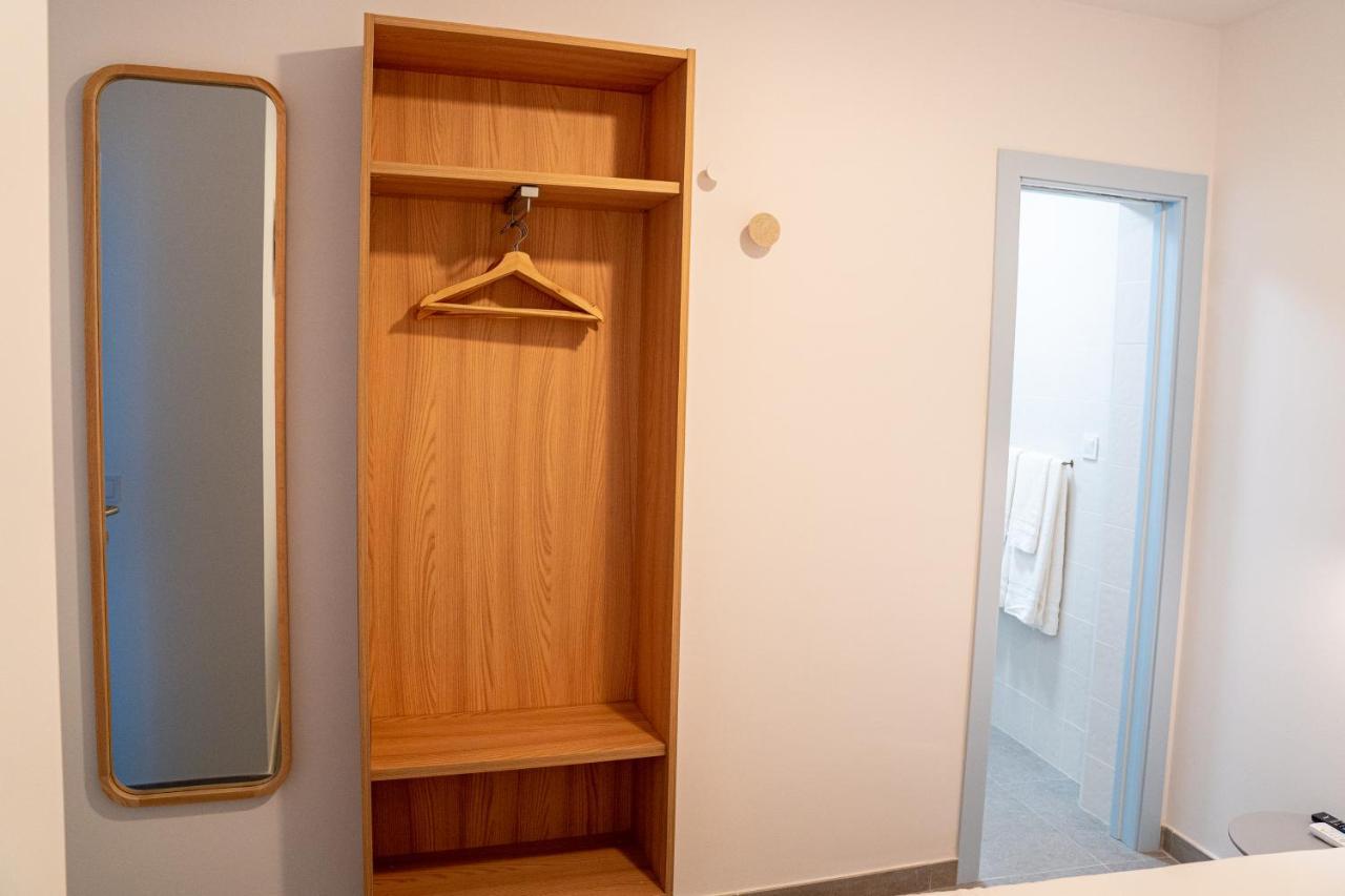 Hostal Tarantelo Conil Conil De La Frontera Buitenkant foto