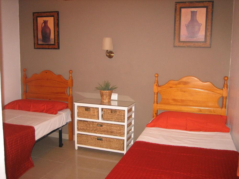 Hostal Tarantelo Conil Conil De La Frontera Buitenkant foto