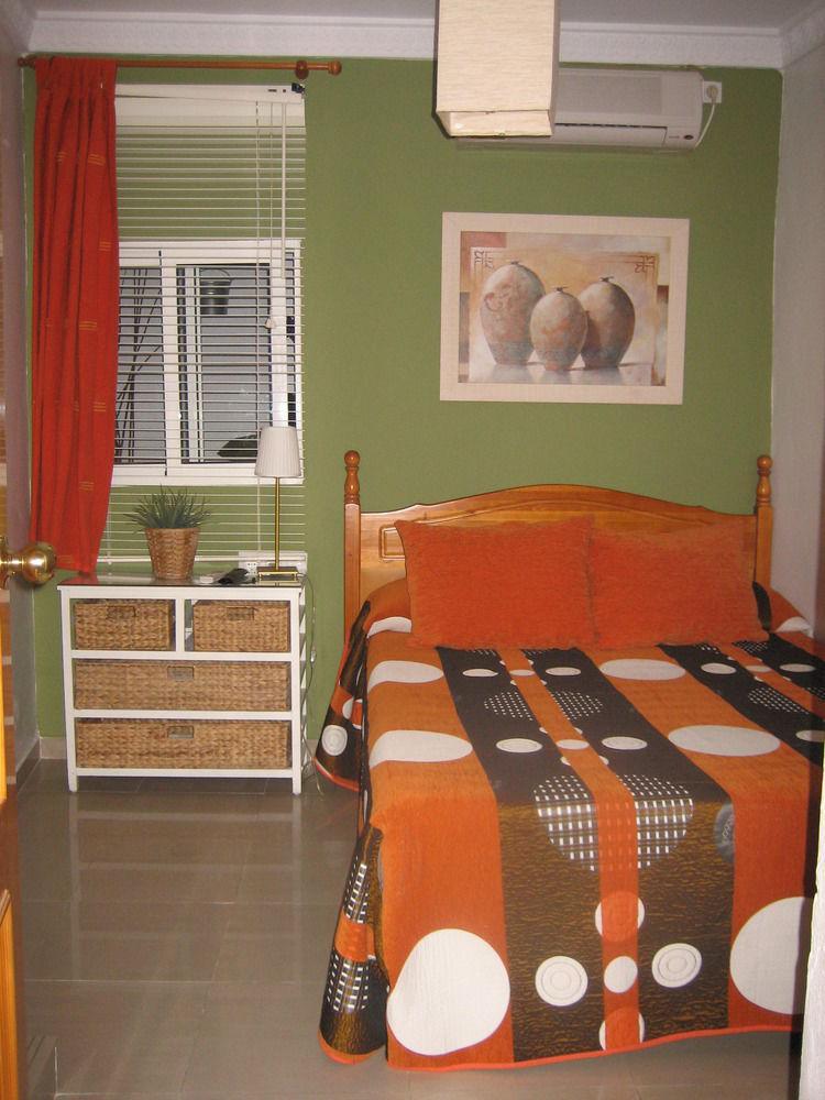 Hostal Tarantelo Conil Conil De La Frontera Buitenkant foto